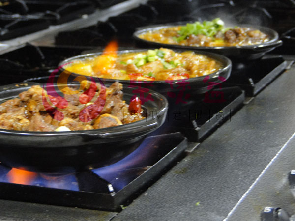 重慶老砂鍋，產(chǎn)品豐富，口味眾多，川香奇香砂鍋，砂鍋菜，砂鍋米線，任吉老砂鍋_3