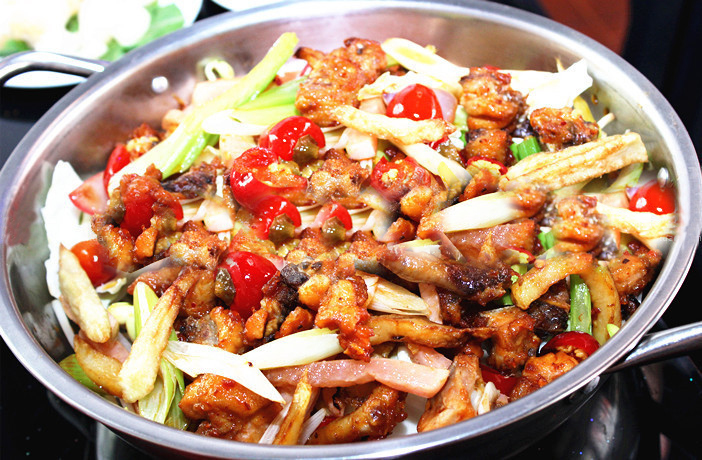 選擇重慶特色干鍋加盟會看中品牌的什么方面_2