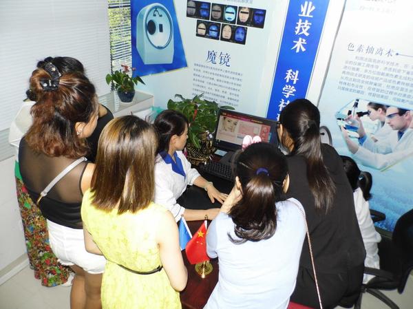 法國(guó)洛納丹蒂專業(yè)祛斑品牌連鎖加盟商培訓(xùn)會(huì)圓滿落幕!（圖）_19