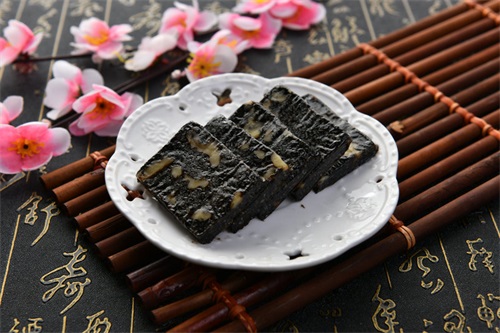 哪個(gè)品牌的阿膠糕比較好？潤歆堂阿膠糕怎么代理（圖）_2