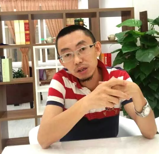 建材商界專(zhuān)訪依威定制家居總經(jīng)理王凱記實(shí)（圖）_1