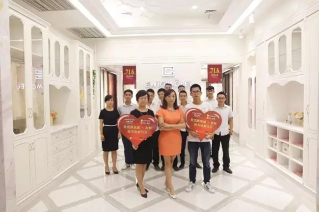 超越自我 突破極限 依威衣柜七月直營店銷售PK賽（圖）_1