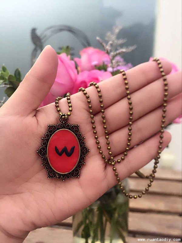 創(chuàng)意陶指藝DIY項(xiàng)目加盟國慶復(fù)古軟陶吊墜新品上市（圖）_2