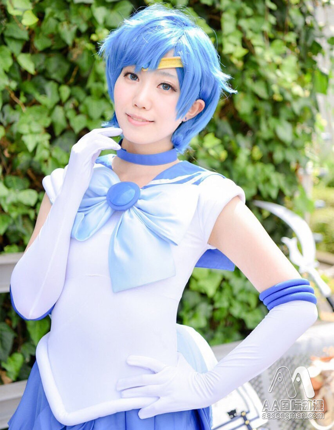 美女Coser曬對(duì)比照，女大十八變還是PS技術(shù)發(fā)展太快！_1