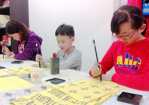 鄭東新區(qū)兒童毛筆書(shū)法培訓(xùn)（圖）_1