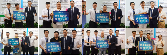 上海壁材展藍(lán)天豚硅藻泥首戰(zhàn)告捷，簽約加盟商突破30家（圖）_1