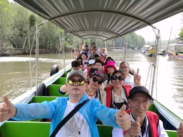 楷博科技睿祺無鎖孔智能門組織優(yōu)秀員工赴泰國旅游（圖）_3