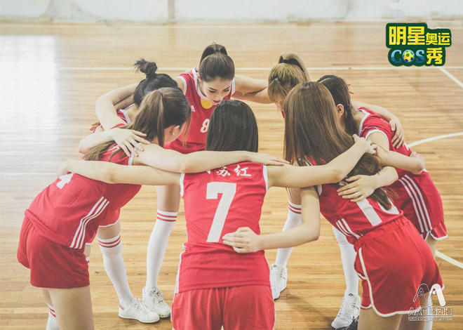 AA國際動漫：SNH48偶像團體COS中國女排，慶女排王者歸來_6