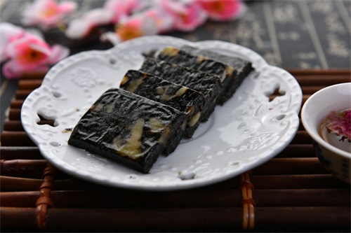 微商創(chuàng)業(yè)做什么？潤(rùn)歆堂阿膠糕給你成功的平臺(tái)（圖）_1