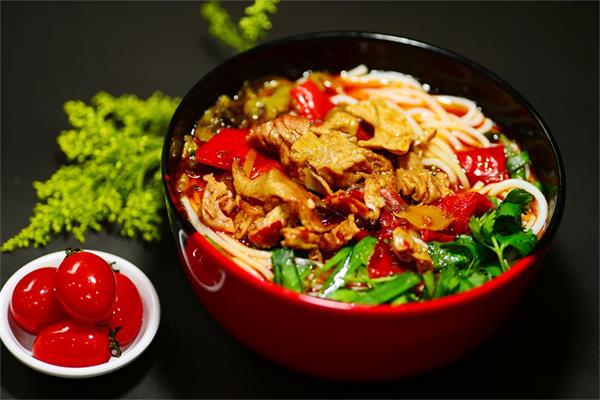 米線加盟，川味口福們米線加盟新主張（圖）_1