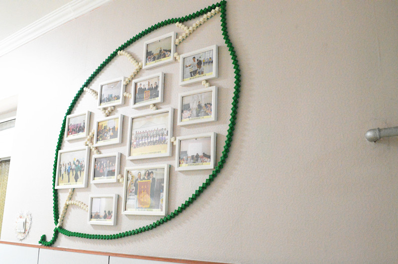 2016熱烈慶祝63961部隊(duì)幼兒園機(jī)器人實(shí)驗(yàn)室落成！_2