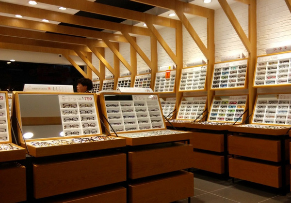 詳解如何選擇眼鏡店品牌和經(jīng)營模式（圖）_5