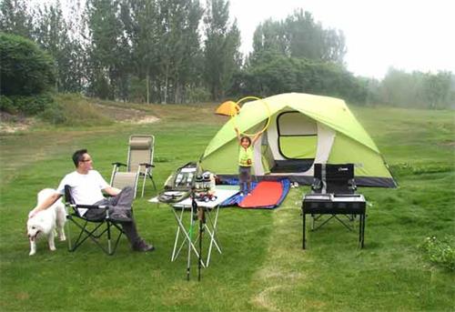 戶外用品專賣店不景氣，奧庫戶外運動超市助力（圖）_3