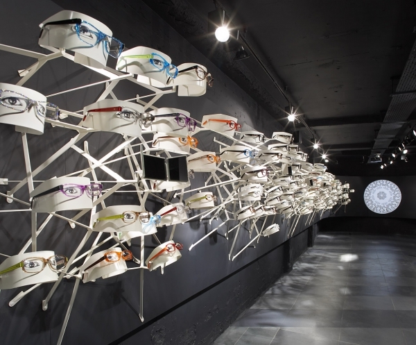 深度分析丨移動(dòng)互聯(lián)下隱形眼鏡（美瞳）產(chǎn)業(yè)的成熟（圖）_4