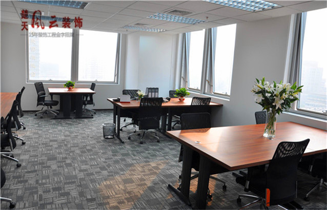 武漢寫(xiě)字樓裝修應(yīng)該注意的地方,武漢楚天風(fēng)云裝飾（圖）_2