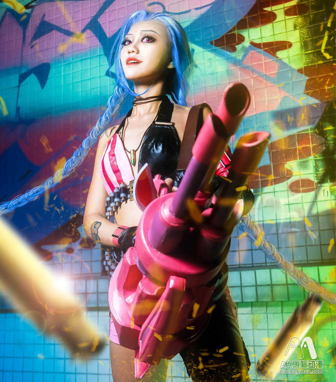 競(jìng)技運(yùn)動(dòng)員出征S6 英雄聯(lián)盟Cosplay賞析_3