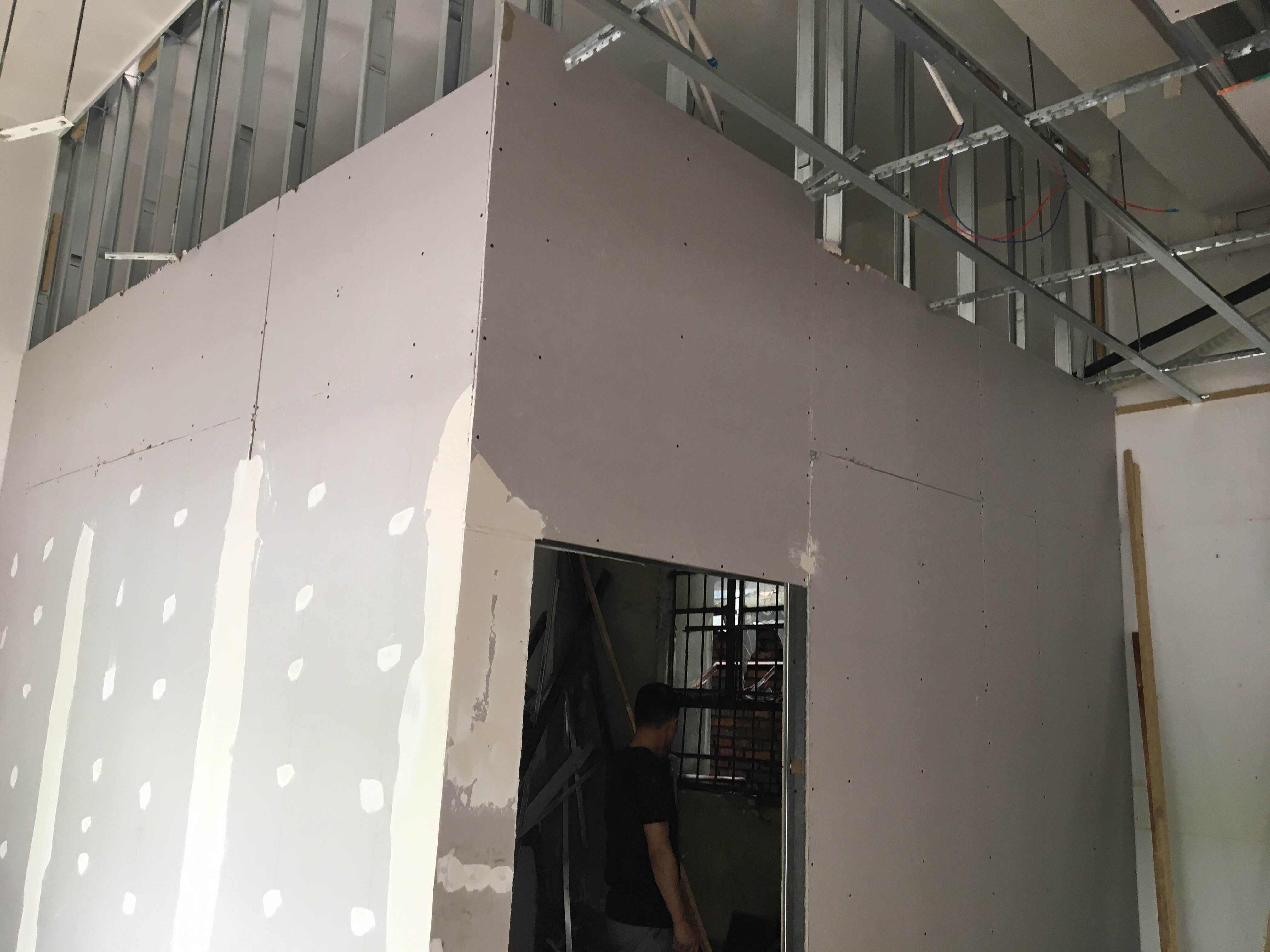 辣暈了火鍋米線雙橋子門店裝修火熱進行中...（圖）_3