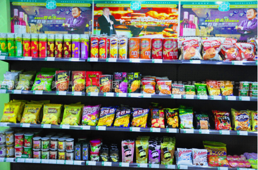 進口零食店加盟選址策略_1