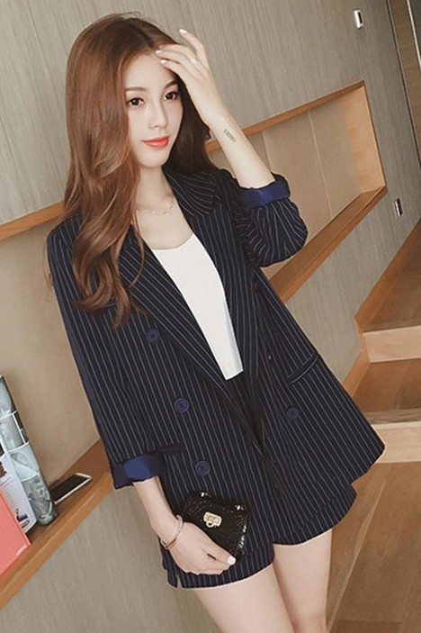 擺地攤賣衣服怎么進(jìn)貨便宜呢_1