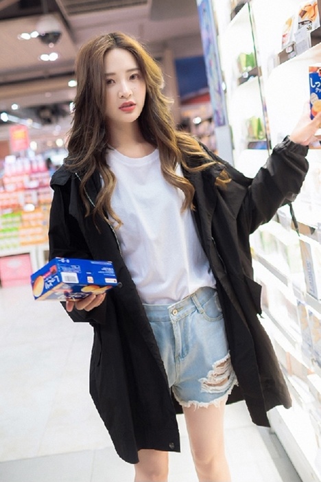 冬天羽絨服廣州哪里有廠家生產(chǎn)批發(fā)呢_1