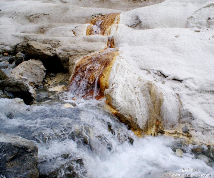清爽一“約”蘇約克純天然健康蘇打水（圖）_2