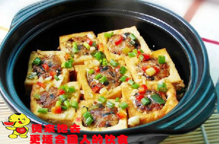 煲仔飯加盟費用多少 煲來飽去盡顯品牌力量 成功創(chuàng)業(yè)有保障（圖）_1