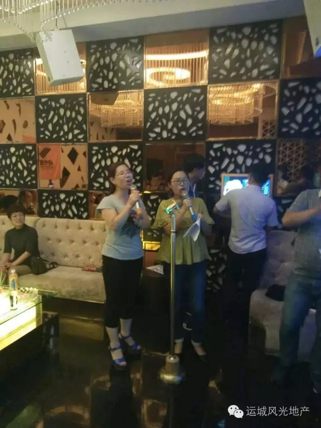 9月19日運(yùn)城風(fēng)光地產(chǎn)分公司運(yùn)營一周年(圖)_13