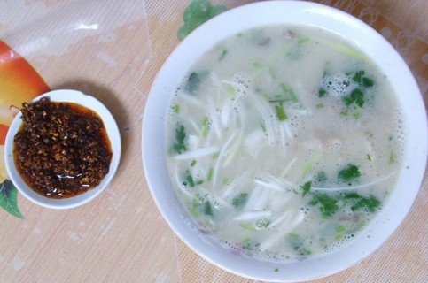 單縣羊肉湯白湯羊湯學(xué)習(xí)，加盟正宗的單縣白湯羊肉湯（圖）_1