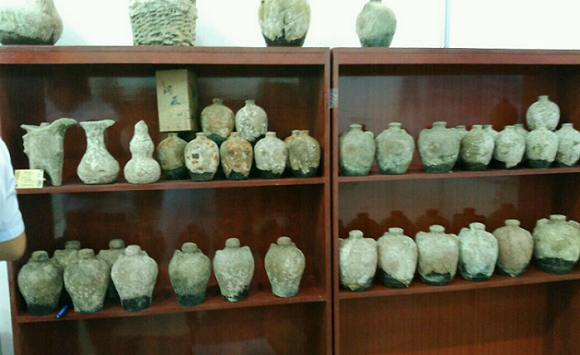 如何去經(jīng)營(yíng)一個(gè)洞藏壇子酒實(shí)體店_2