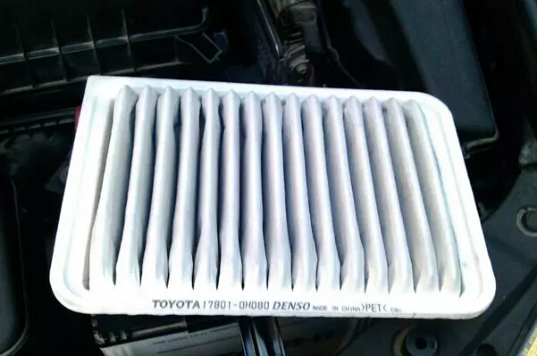 發(fā)動(dòng)機(jī)加速無(wú)力怎么辦？德?tīng)柛ｐB(yǎng)護(hù)教你怎么看！（圖）_1