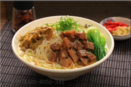 沈小福米線陪你一起看歐洲杯（圖）_2