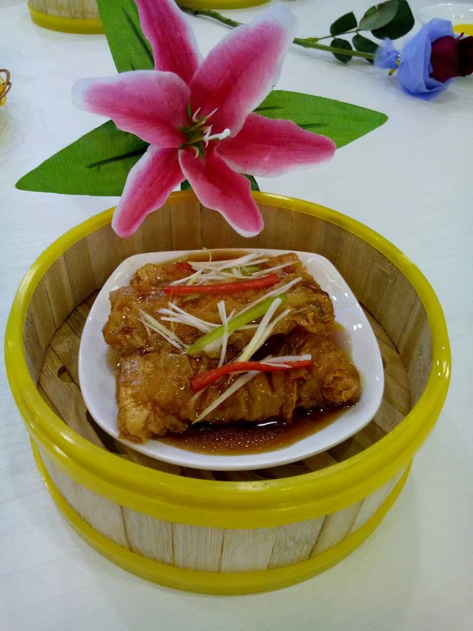 糕點培訓(xùn)哪家好，廣州廣式點心技術(shù)培訓(xùn)_1