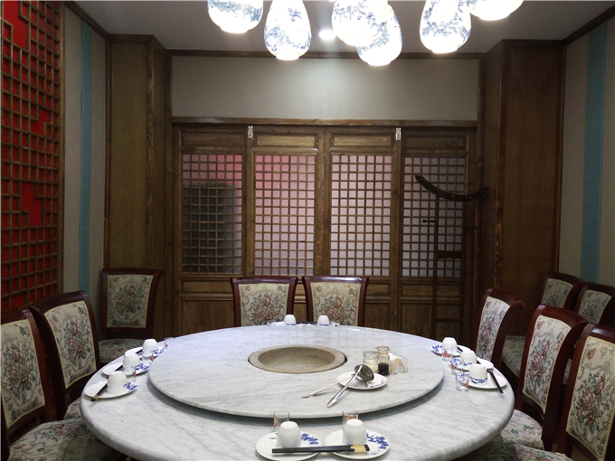 高顏值 就要小鮮肉 — 妙廚老爹巴中店盛大開業(yè)（圖）_2