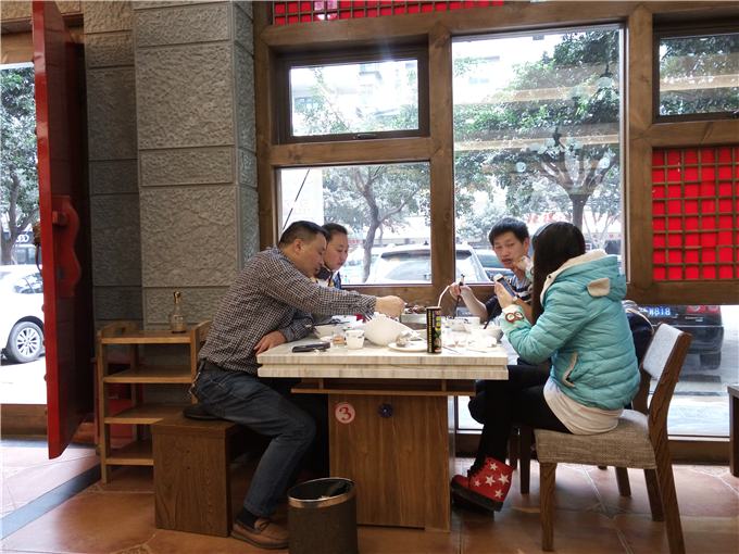 高顏值 就要小鮮肉 — 妙廚老爹巴中店盛大開業(yè)（圖）_6