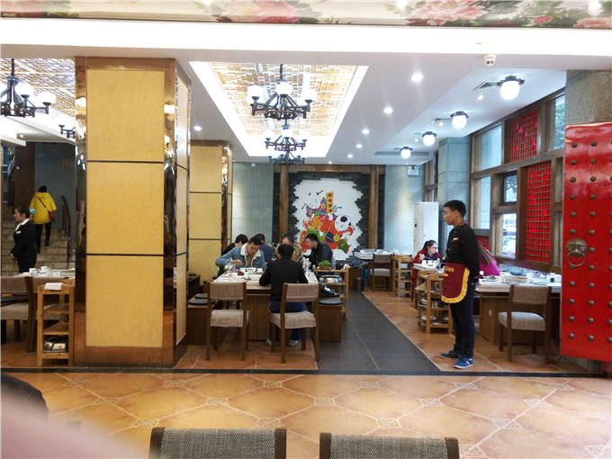 高顏值 就要小鮮肉 — 妙廚老爹巴中店盛大開業(yè)（圖）_8