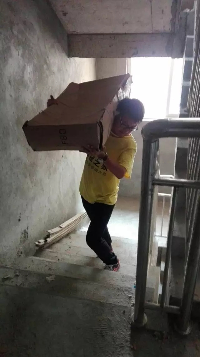 “一切為了客戶”－ 想客戶之所想 急客戶之所急（圖）_2