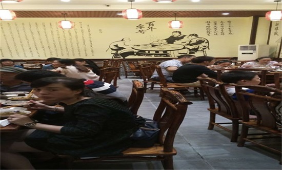 重慶火鍋加盟哪家比較專業(yè)？_3