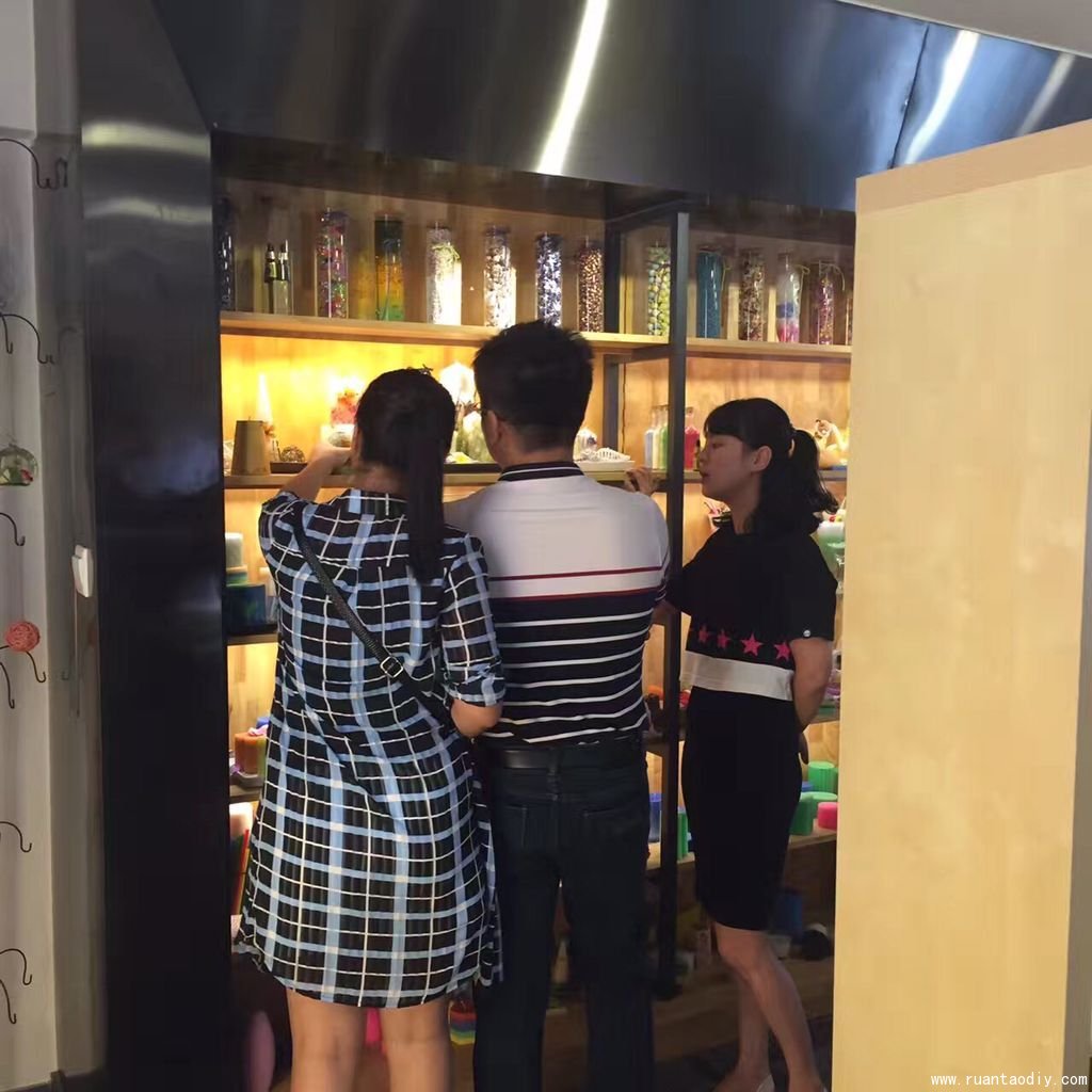 黃店長(zhǎng)成功加盟陶指藝創(chuàng)意手工館（圖）_2