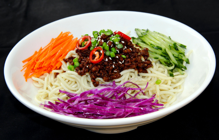 哪里有雜醬面技術(shù)學(xué)(圖)_1