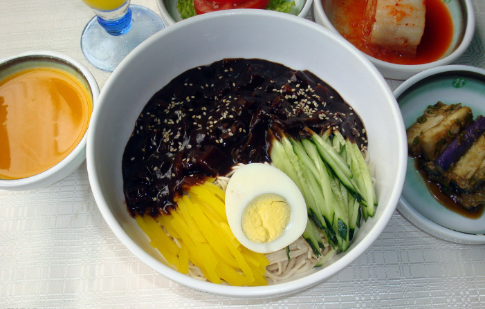 哪里有雜醬面技術(shù)學(xué)(圖)_4