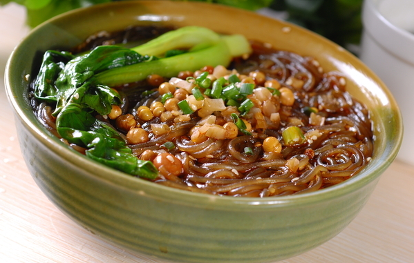 哪里有酸辣粉學，酸辣粉培訓（圖）_1