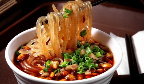 哪里有酸辣粉學，酸辣粉培訓（圖）_2