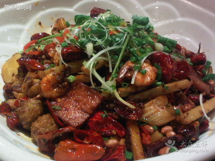 學(xué)做麻辣香鍋技術(shù)要多少錢，廣東哪里有麻辣香鍋培訓(xùn)（圖）_2