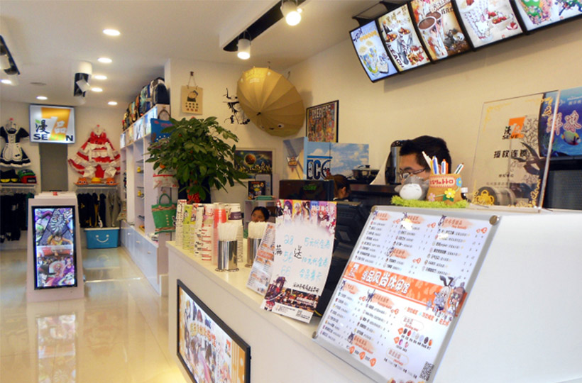 年輕的創(chuàng)業(yè)者，77漫品奶茶加盟最好的選擇_1