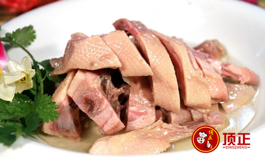 南京鹽水鴨培訓(xùn)，哪里可以學(xué)做鹽水雞（圖）_1