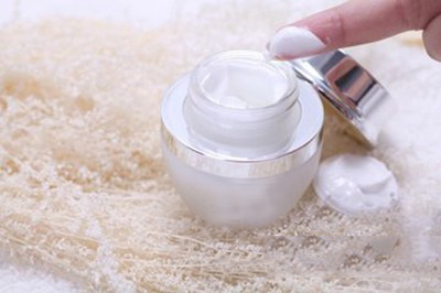 護膚品開蓋后能用多久？化妝品OEM廠家揭秘（圖）_1