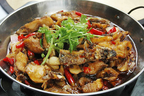 加盟重慶燒雞公有什么特別的條件_1