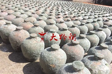 貴州茅臺(tái)鎮(zhèn)舜邑國(guó)窖價(jià)格/醬香洞藏不老酒獨(dú)特的釀造工藝/茅臺(tái)鎮(zhèn)洞藏古酒/婚宴用酒有什么說法_2