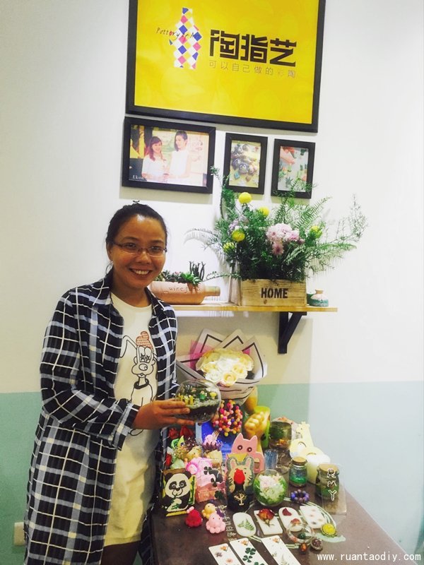 黃店長(zhǎng)創(chuàng)意陶藝DIY店總部培訓(xùn)結(jié)束（圖）_3