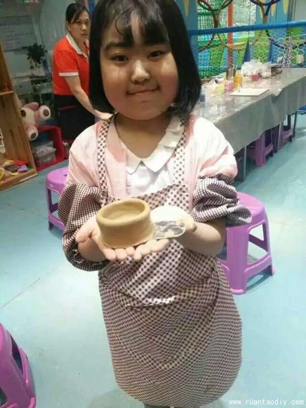 趙女士的陶指藝創(chuàng)意手工DIY店火熱開張（圖）_5